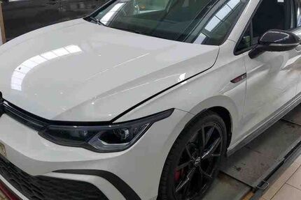 VW Golf 28.978 km 29.820 &euro; Mainburg 84048