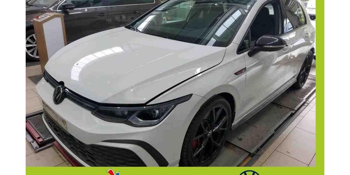 VW Golf 28.978 km 29.820 &euro; Mainburg 84048