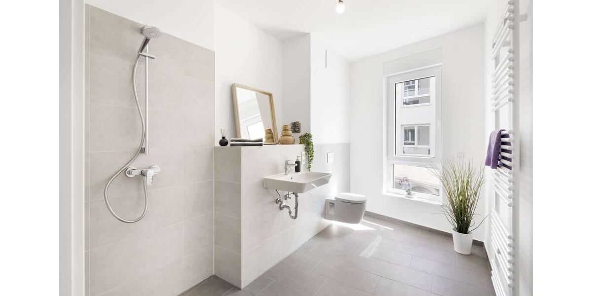 Etagenwohnung Hennigsdorf - 4 Zimmer, 109 m&sup2;, 1.399&euro; | Angebot:26296517