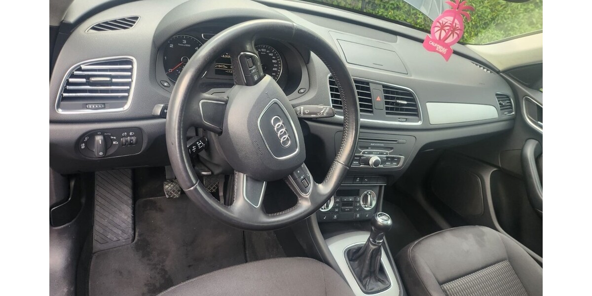 Audi Q3 218.000 km 9.000 € Zirndorf 90513