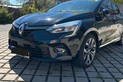 Renault Clio 60.532 km 14.599 &euro; Stein 90547