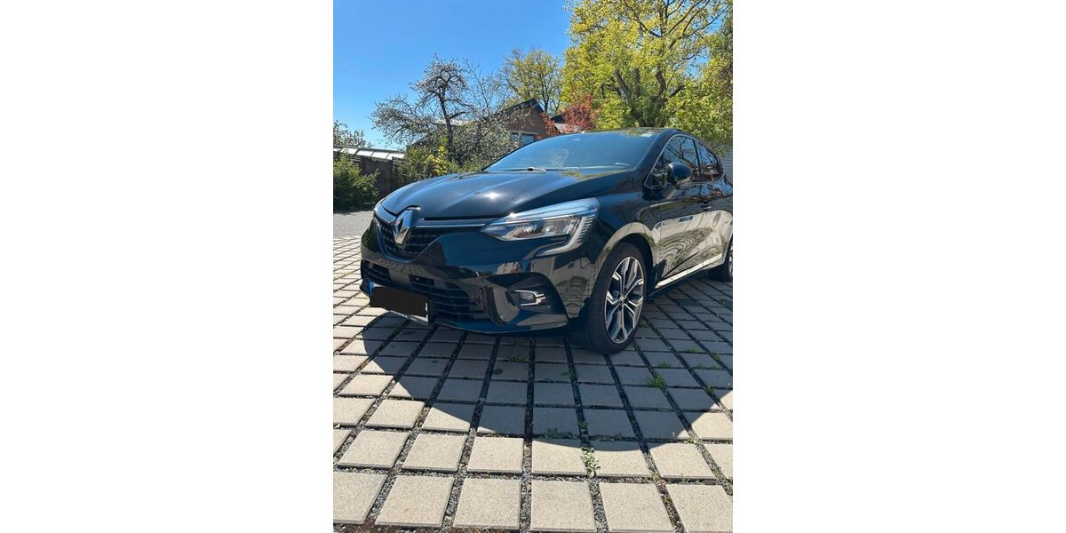 Renault Clio 60.532 km 14.599 &euro; Stein 90547