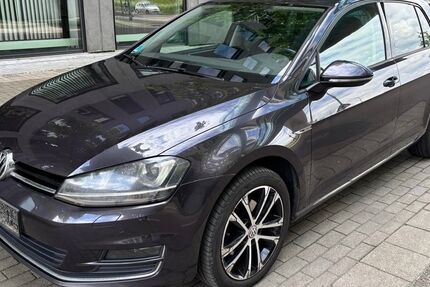 VW Golf 286.000 km 6.700 &euro; Görlitz 02826