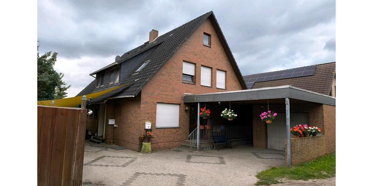 Einfamilienhaus mit 180 m2 Wohnfläche, voll unterkellert 7.5 zimmer