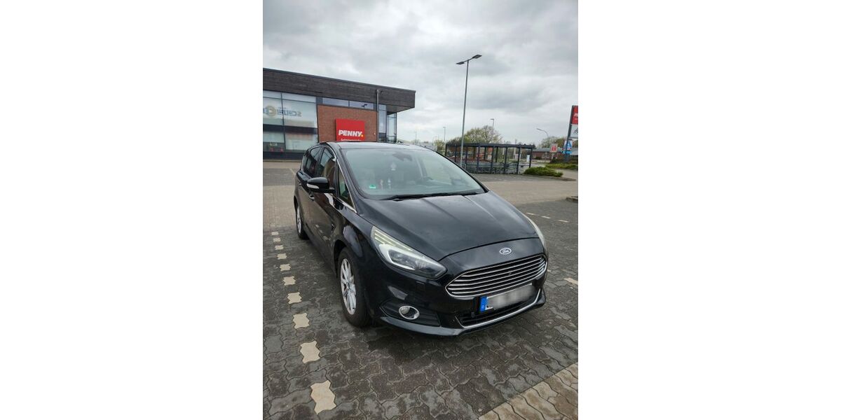 Ford S-Max 218.000 km 9.900 &euro; Kaltenkirchen 24568