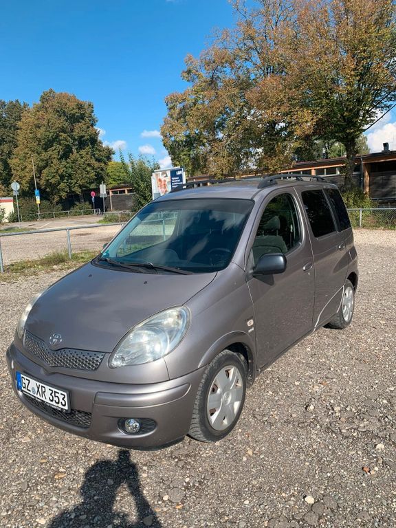 Toyota Yaris 151.000 km 5.000 € Burgau 89331