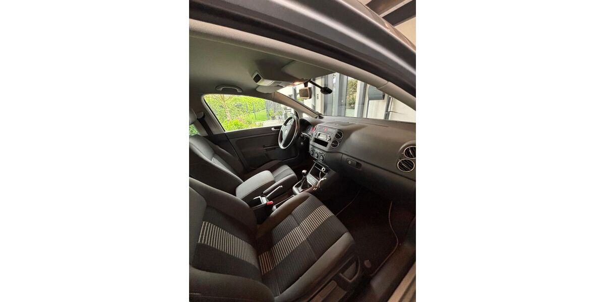 VW Golf Plus 91.000 km 3.900 &euro; Schwarzenbek 21493