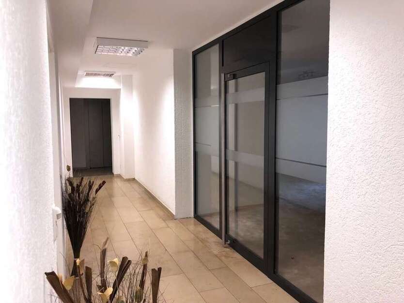 Büro in Köln 1.080 € 90 m²