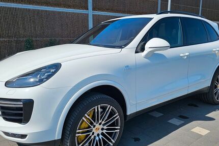 Porsche Cayenne 158.000 km 37.900 &euro; Böhl-Iggelheim 67459