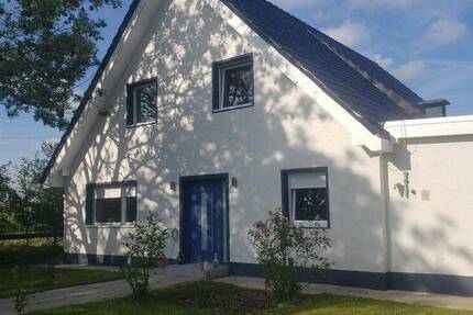 Haus Nordleda - 5 Zimmer, 243 m&sup2;, 490.000&euro; | Angebot:26886411