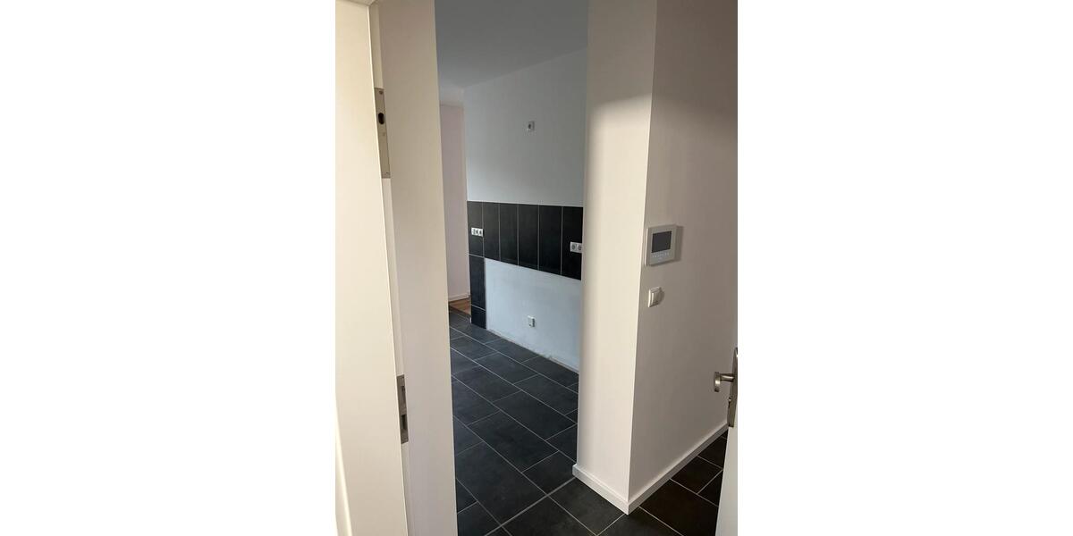 Etagenwohnung Raguhn-Jeßnitz Jeßnitz (Anhalt) - 3 Zimmer, 63 m&sup2;, 750&euro; | Angebot:25516829