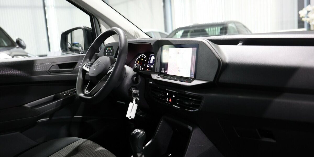 VW Caddy Maxi 1.5 TSI Comfortline / 7-SITZER / LED 27.000 km 27.991 &euro; Hamm 59077