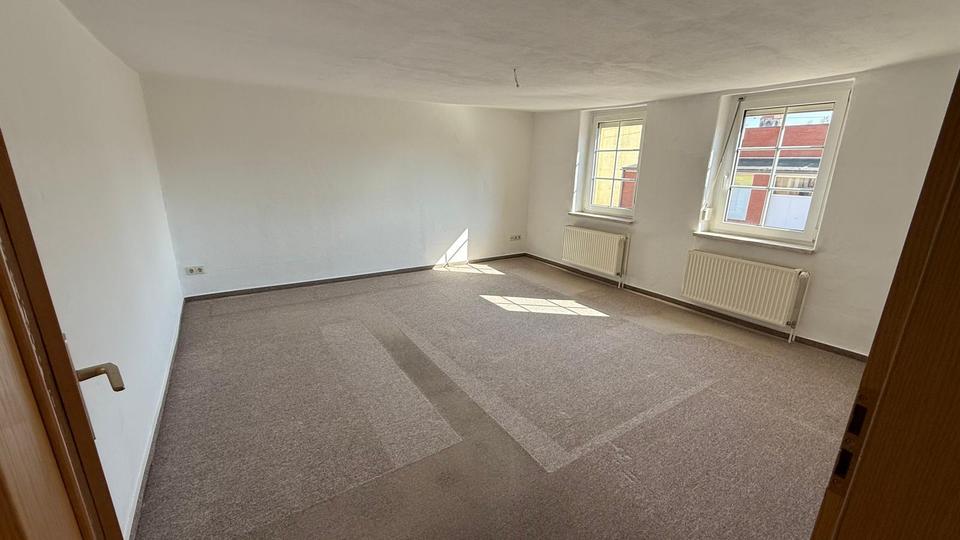 Etagenwohnung Aken (Elbe) - 2 Zimmer, 82 m&sup2;, 490&euro; | Angebot:25830794
