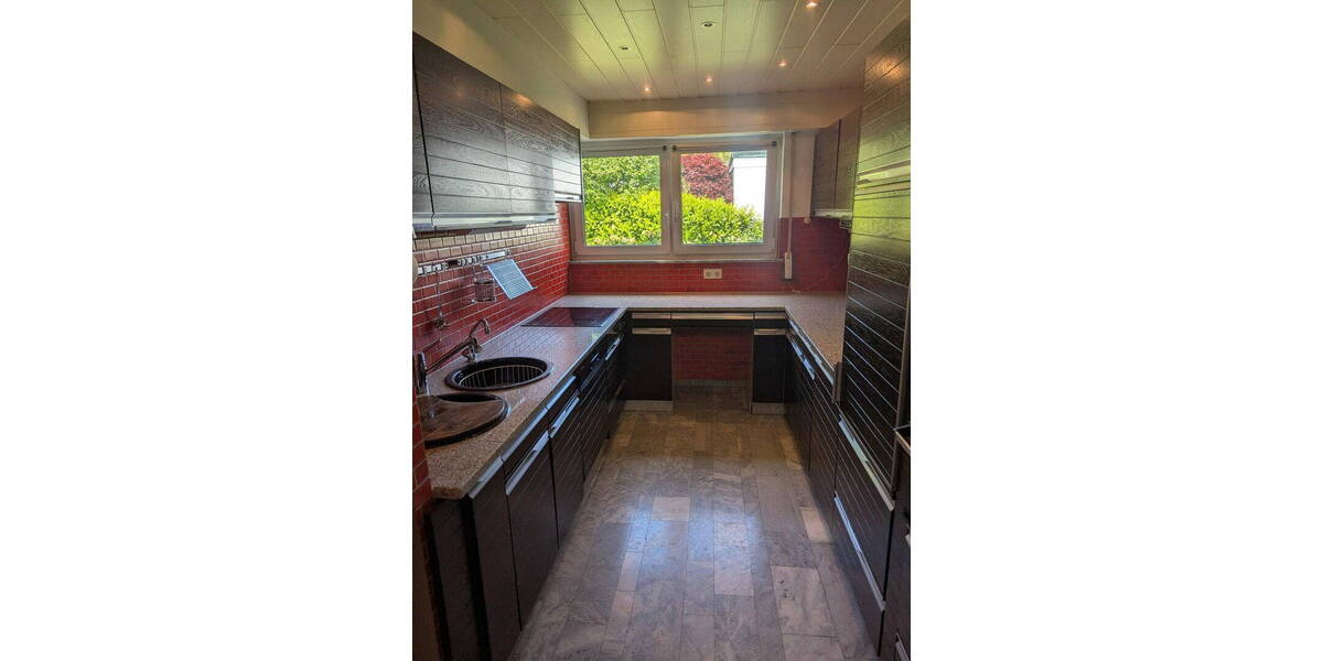 Bungalow Waiblingen Hegnach - 6 Zimmer, 140 m&sup2;, 570.000&euro; | Angebot:26788213