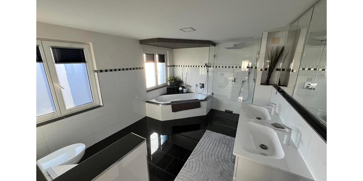 Einfamilienhaus Weil am Rhein - 7 Zimmer, 136 m&sup2;, 795.000&euro; | Angebot:26316960