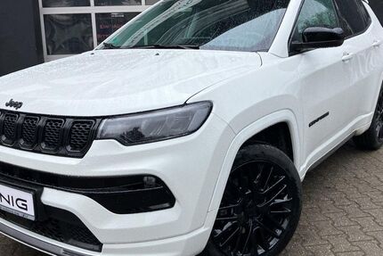 Jeep Compass 24.869 km 24.999 &euro; Berlin 13509