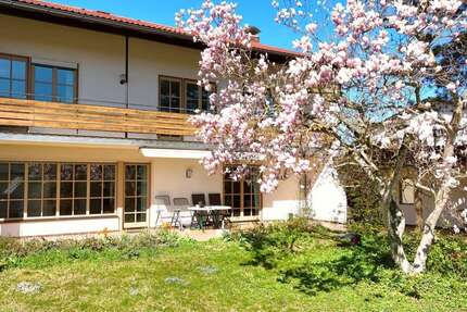 Haus Trostberg - 7.5 Zimmer, 213 m&sup2;, 680.000&euro; | Angebot:26218799