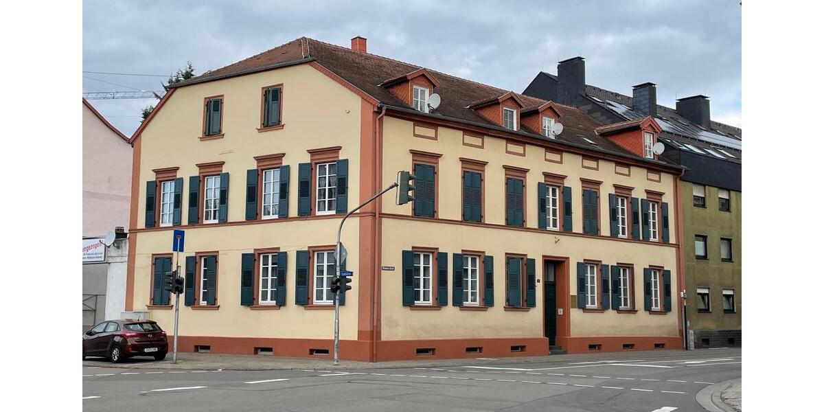 Dachgeschoßwohnung Zweibrücken - 3 Zimmer, 80 m&sup2;, 129.000&euro; | Angebot:27063833