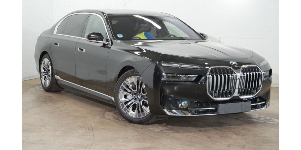 BMW 750 2.396 km 93.790 &euro; Lauda-Königshofen 97922