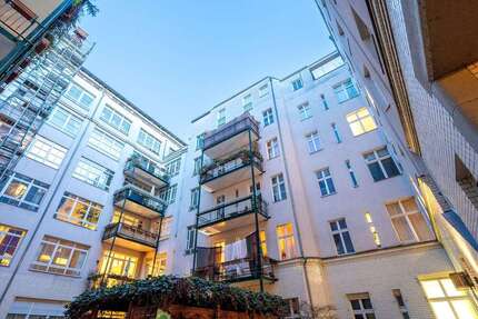 Wohnung zum Kaufen in Berlin 749.000 € 105.39 m² 3 zimmer