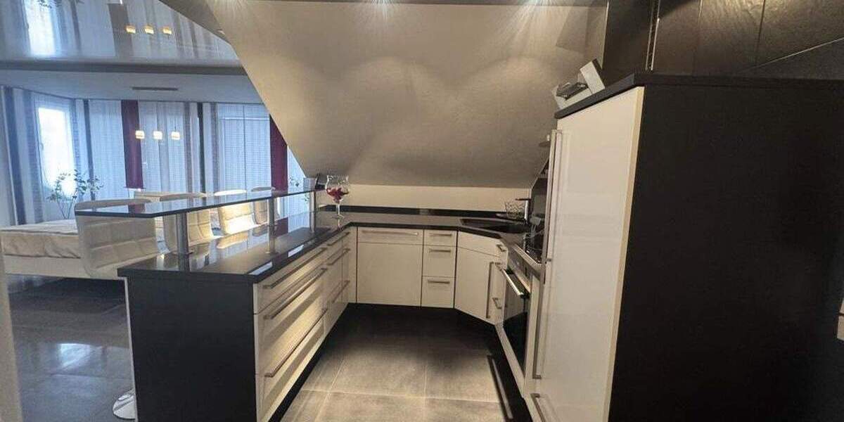 Mehrfamilienhaus, Wohnhaus Bad Salzungen Hämbach - 8 Zimmer, 275 m&sup2;, 555.000&euro; | Angebot:25728307