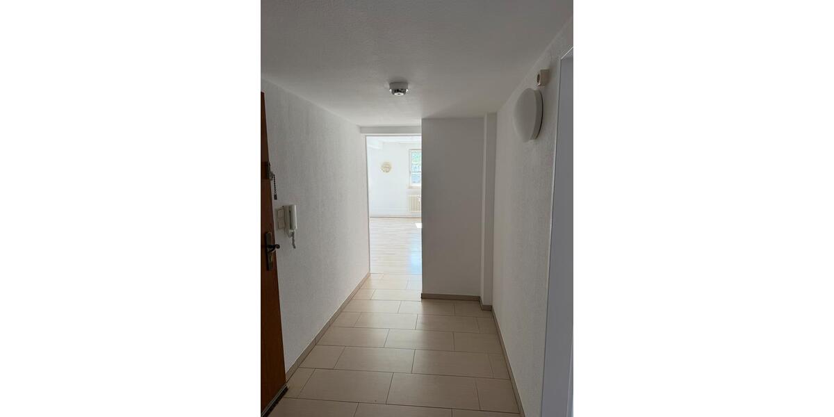 Erdgeschoßwohnung Frankfurt am Main Unterliederbach - 3 Zimmer, 80 m&sup2;, 1.050&euro; | Angebot:26286571