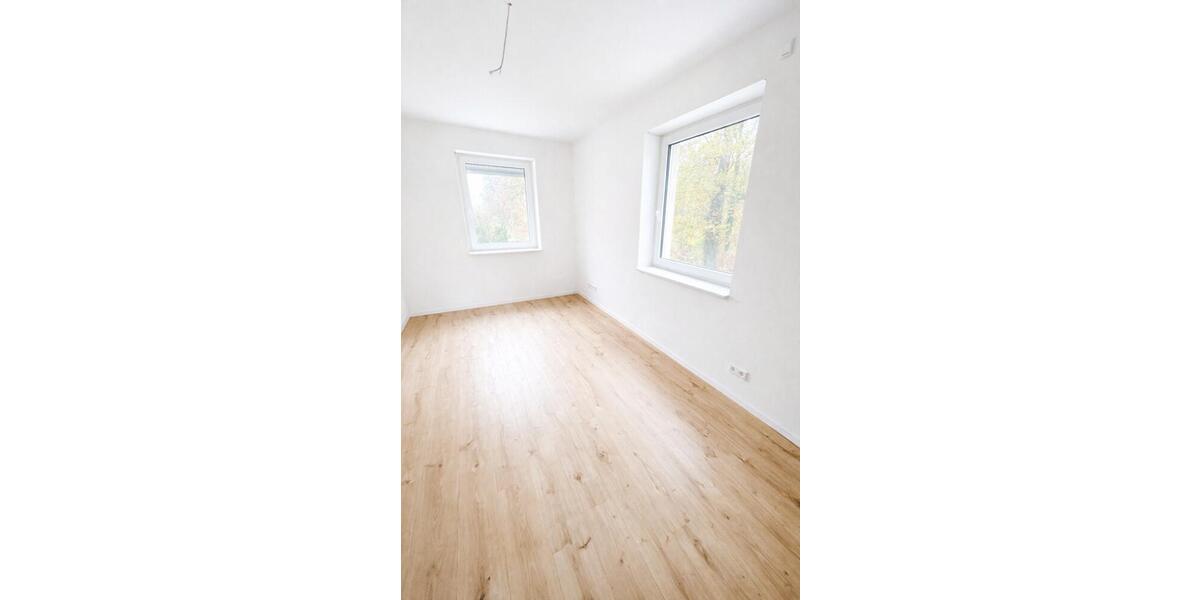 Doppelhaushälfte Erkner - 5 Zimmer, 142 m&sup2;, 2.000&euro; | Angebot:26003221