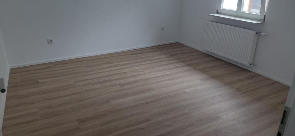Erdgeschoßwohnung Engen - 2 Zimmer, 35 m&sup2;, 600&euro; | Angebot:25395080