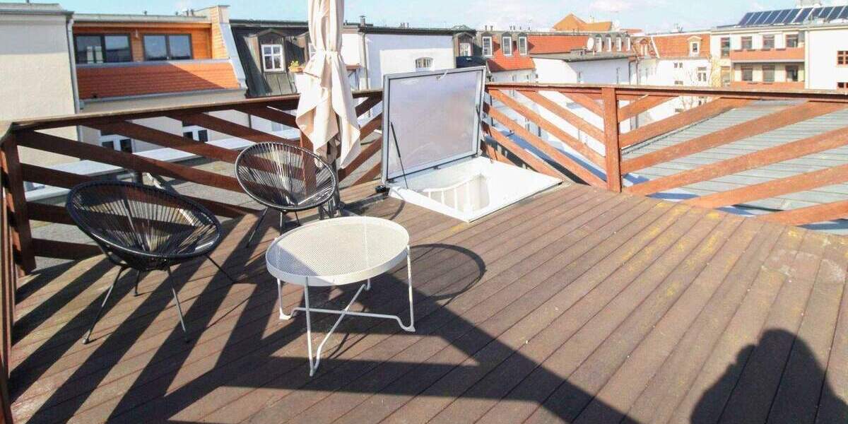 Citynah Wohnen! 2-Zimmer-Whg. und eigener Dachterrasse - voll möbliert! 2 zimmer