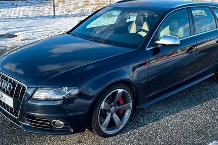 Audi S4 215.000 km 8.900 &euro; Malente 23714