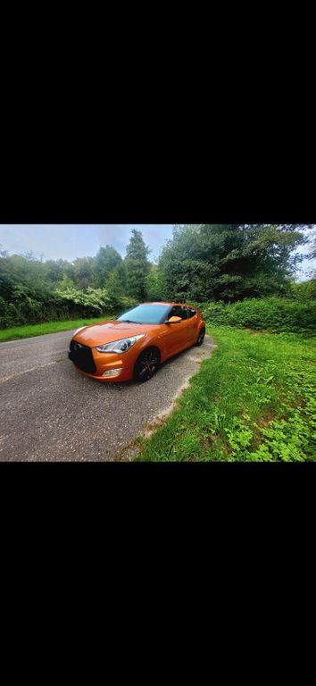 Veloster