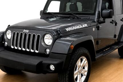 Jeep Wrangler 89.800 km 37.800 &euro; Schwalbach 66773