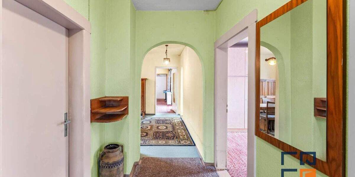 Behinderten und Rollstuhlgerechtes Mehrfamilienhaus mit Aufzug, Sonnenterrasse und großen Garten 9 zimmer