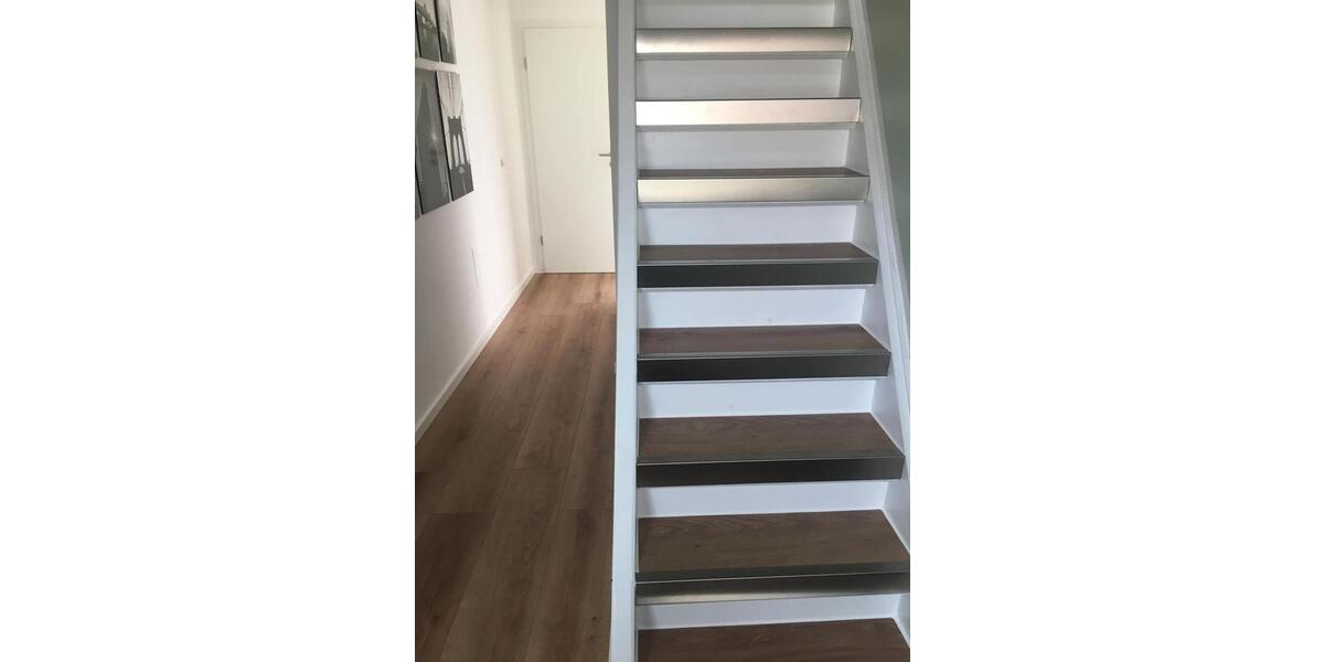 Modernes Einfamilienhaus mit Garten, Hof, Carport zur Miete 4 zimmer