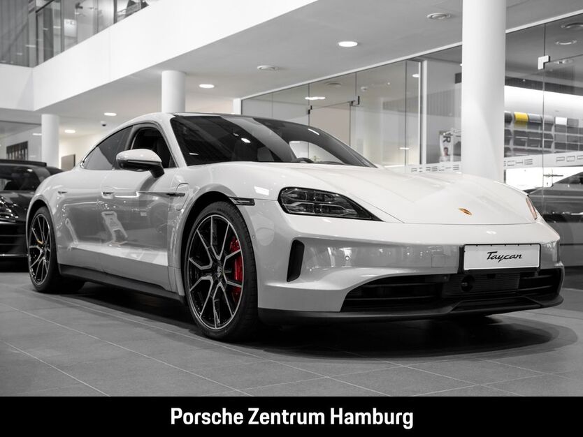 Porsche Taycan 9.900 km 131.900 € Hamburg 22087