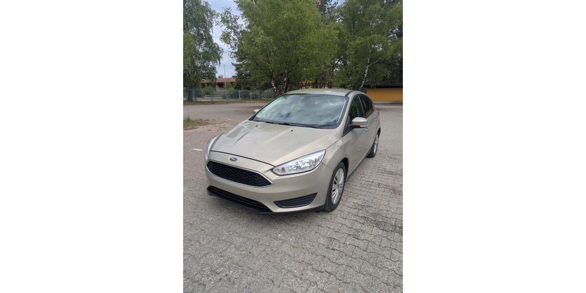 Ford Focus 190.000 km 5.200 &euro; Meppen 49716
