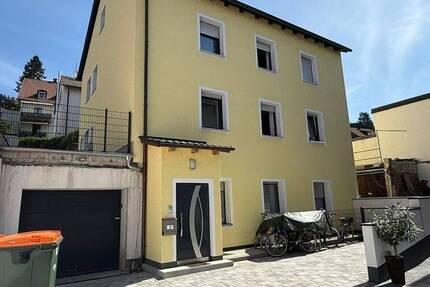 Haus Schwandorf - 1 Zimmer, 209 m&sup2;, 499.000&euro; | Angebot:26703766