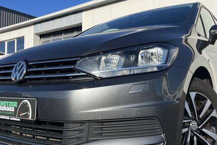 VW Touran 128.615 km 17.860 &euro; Marktredwitz 95615