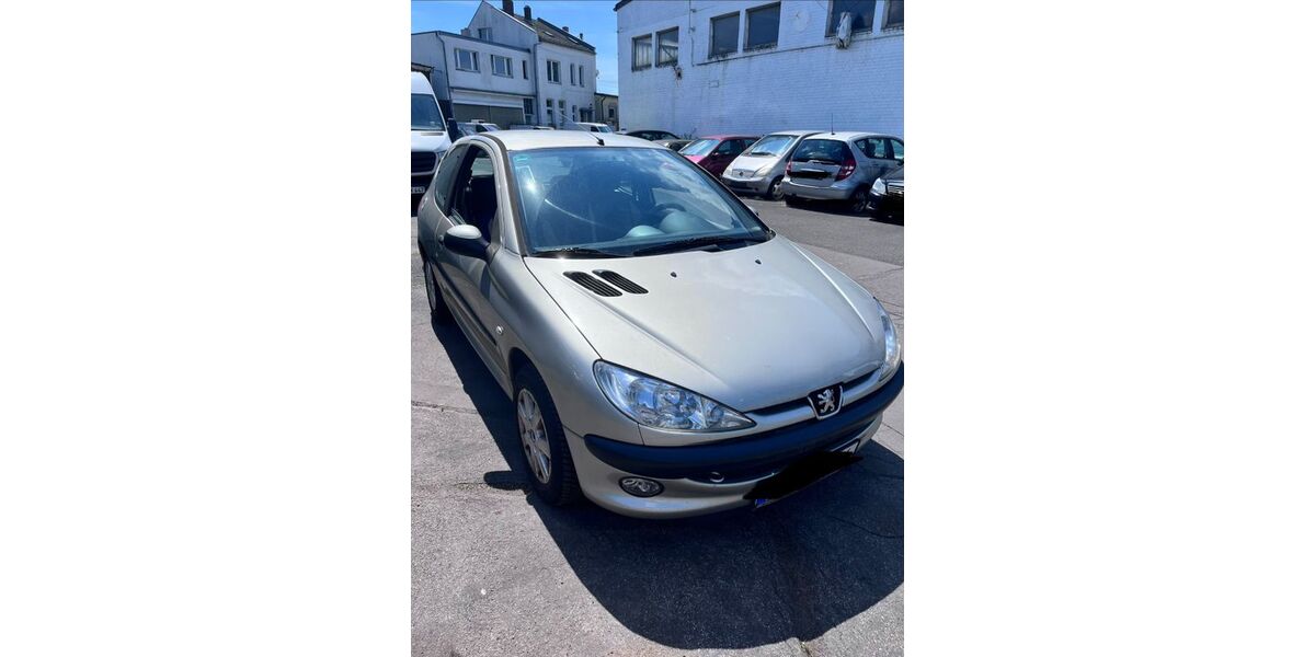 Peugeot 206 160.000 km 950 &euro; Köln 50931