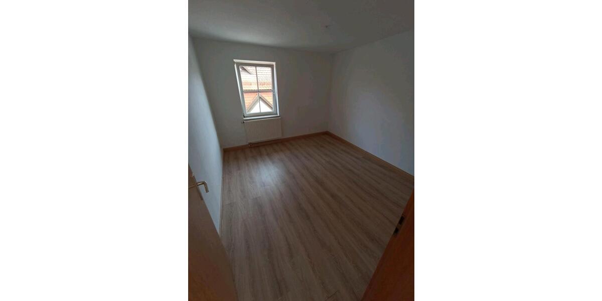 Etagenwohnung Bautzen - 3 Zimmer, 70 m&sup2;, 480&euro; | Angebot:26635374