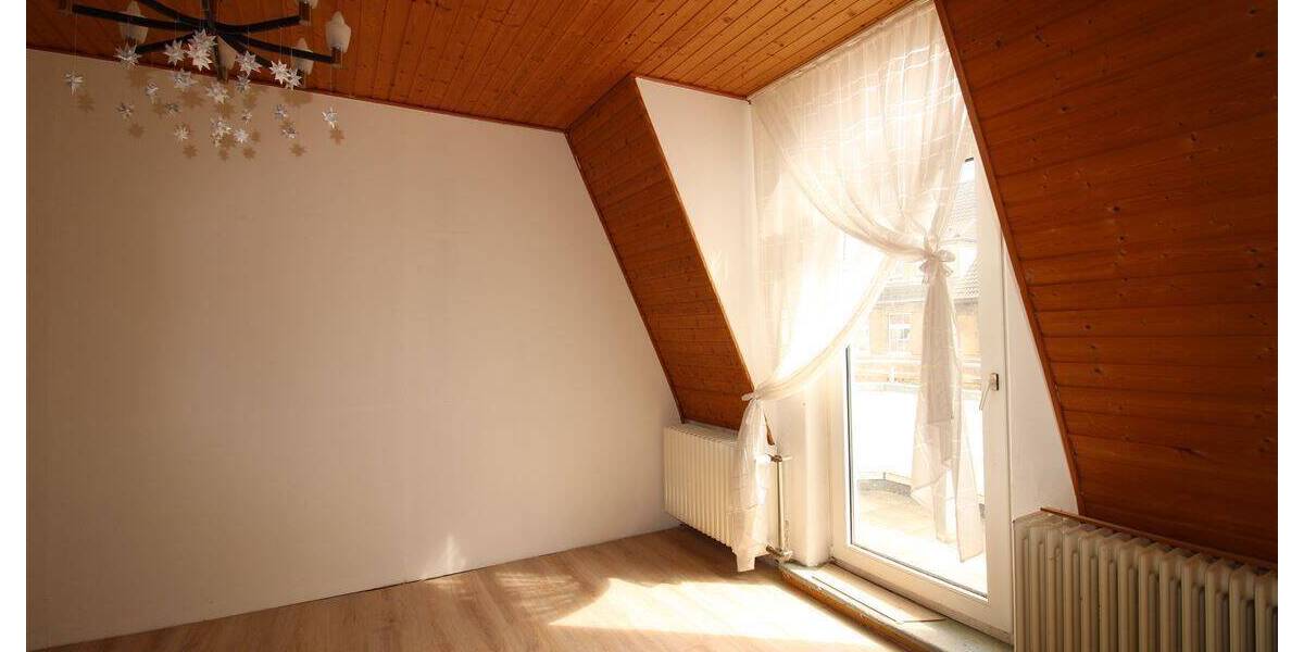Etagenwohnung Wilhelmshaven Innenstadt - 4 Zimmer, 115.000&euro; | Angebot:26805983