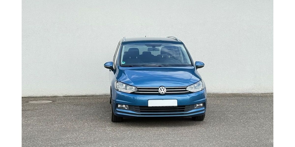 VW Touran 180.000 km 11.999 &euro; Kandel 76870