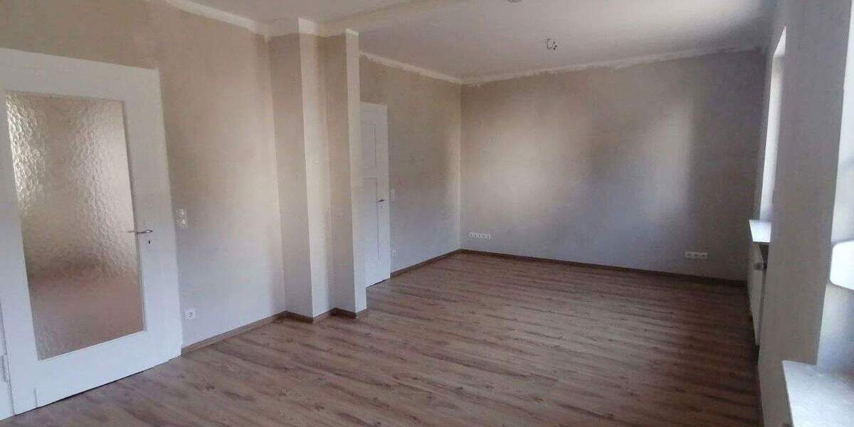 Einfamilienhaus Neuwied Segendorf - 6 Zimmer, 131 m&sup2;, 1.200&euro; | Angebot:25051706