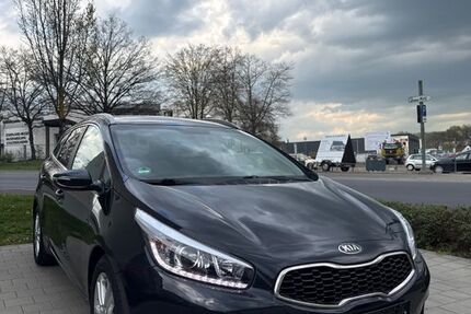 Kia ceed Sportswagon 91.000 km 8.999 &euro; Wunsiedel 95632