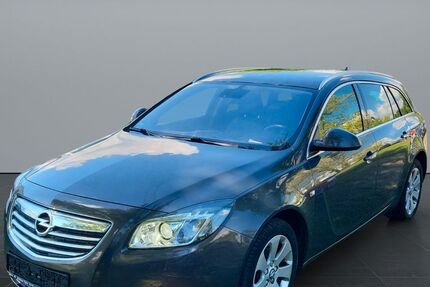 Opel Insignia 212.000 km 3.000 &euro; Lübbenau / Spreewald 03222