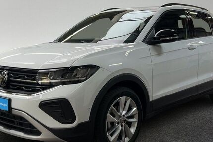 VW T-Cross 6.875 km 24.888 &euro; Hamburg 22761