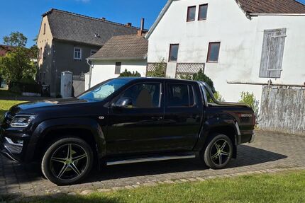 VW Amarok 62.000 km 39.900 &euro; Lützen 06686
