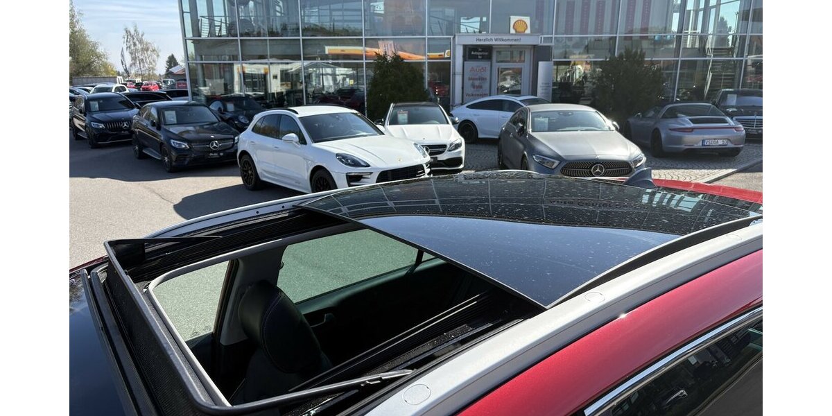 Kia Sportage Platinum Edition 4WD 360°/JBL/ACC/NAVI 77.030 km 21.800 &euro; Villingen-Schwenningen 78054