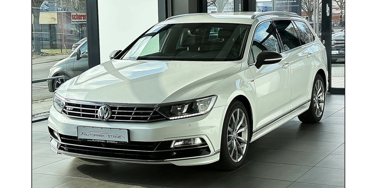VW Passat Var. 2.0 TDI 4Motion R line AID ACC 130.600 km 17.999 &euro; Stade 21682