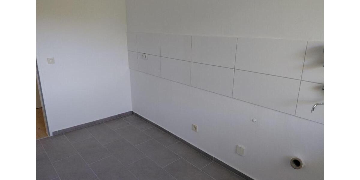 Etagenwohnung Lage - 2 Zimmer, 62 m&sup2;, 600&euro; | Angebot:24954447